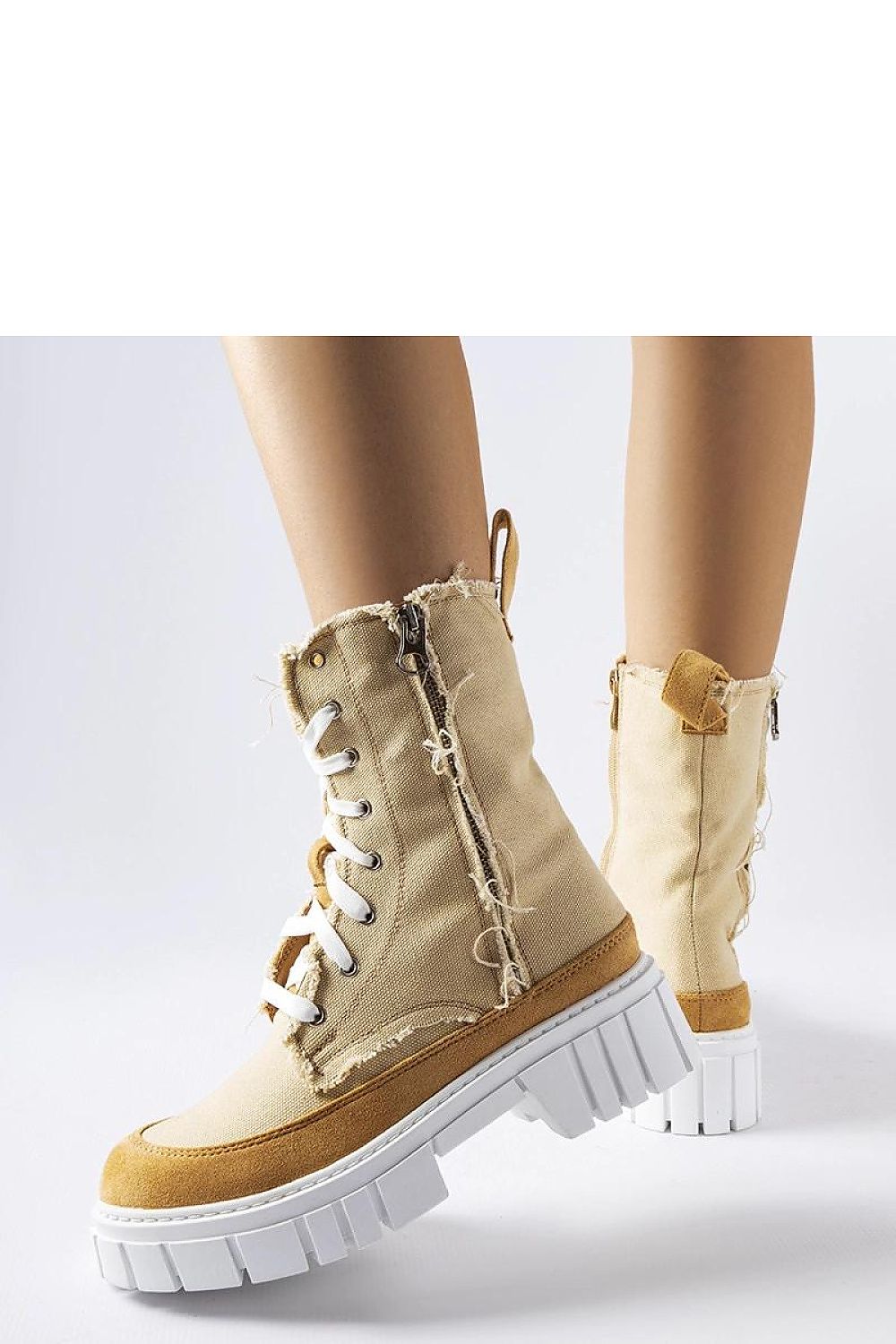  Bottes model 204831 Solea 