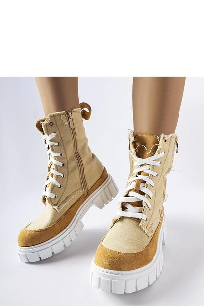  Bottes model 204831 Solea 
