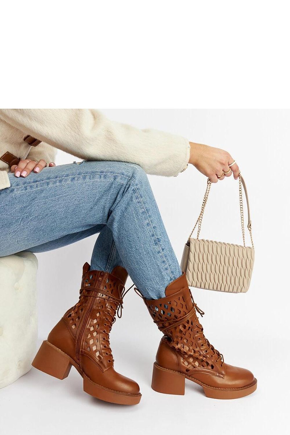  Bottes model 205042 Solea 