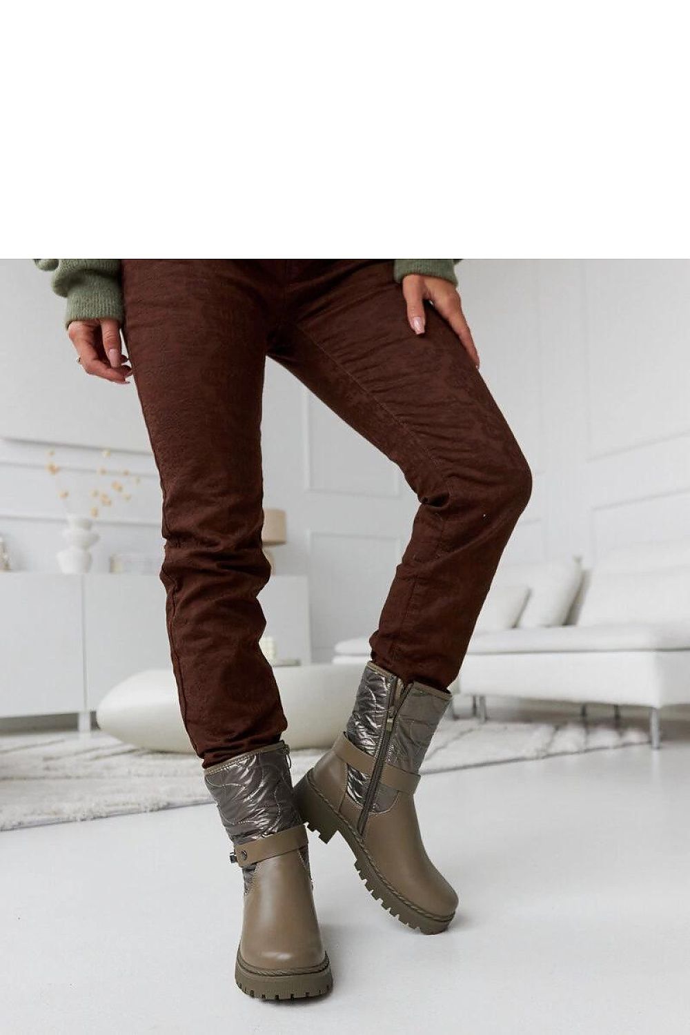  Bottes model 205051 Solea 