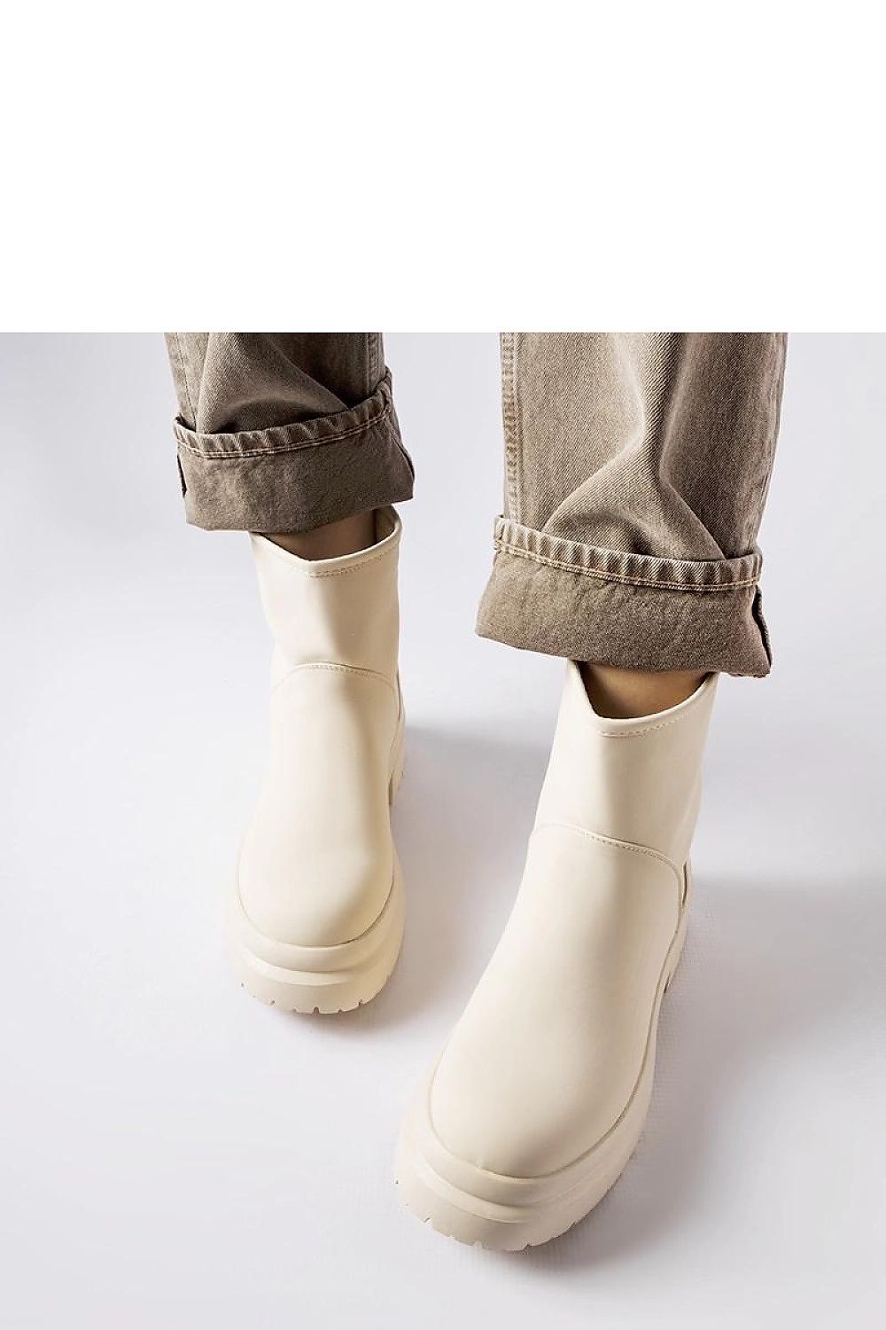  Bottes model 205111 Solea 