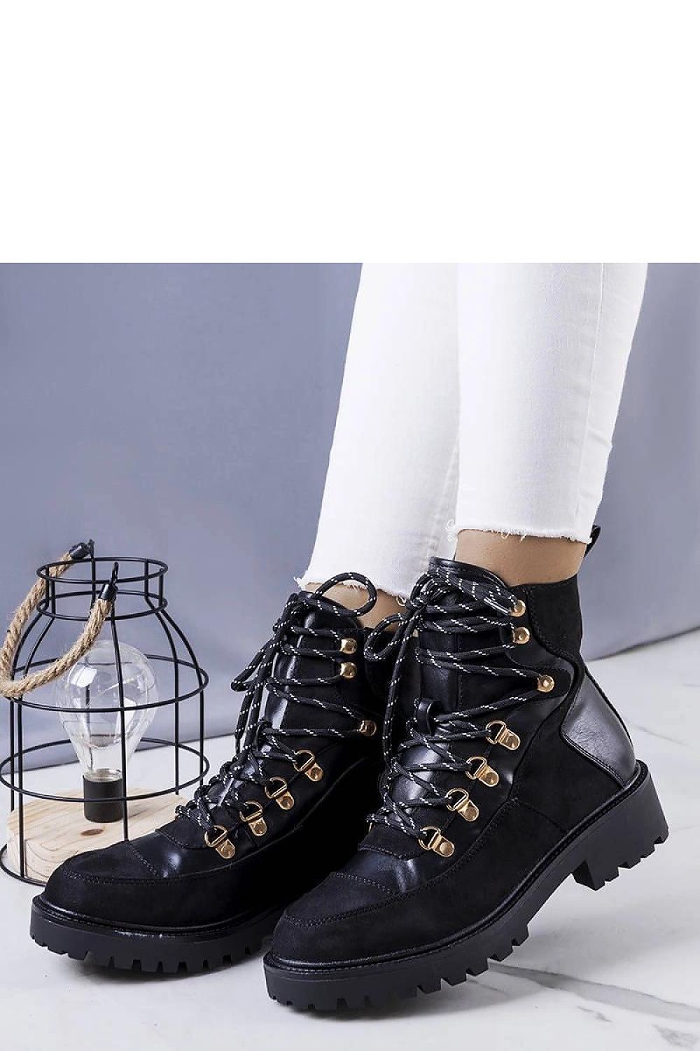  Bottes model 205145 Solea 