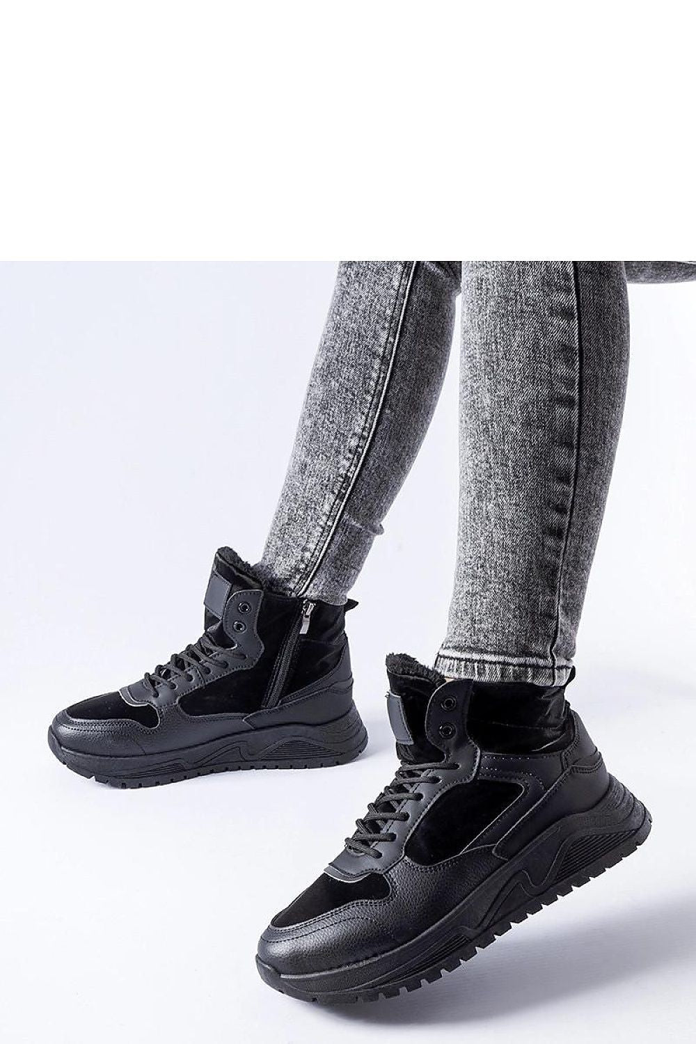  Bottes model 205825 Solea 