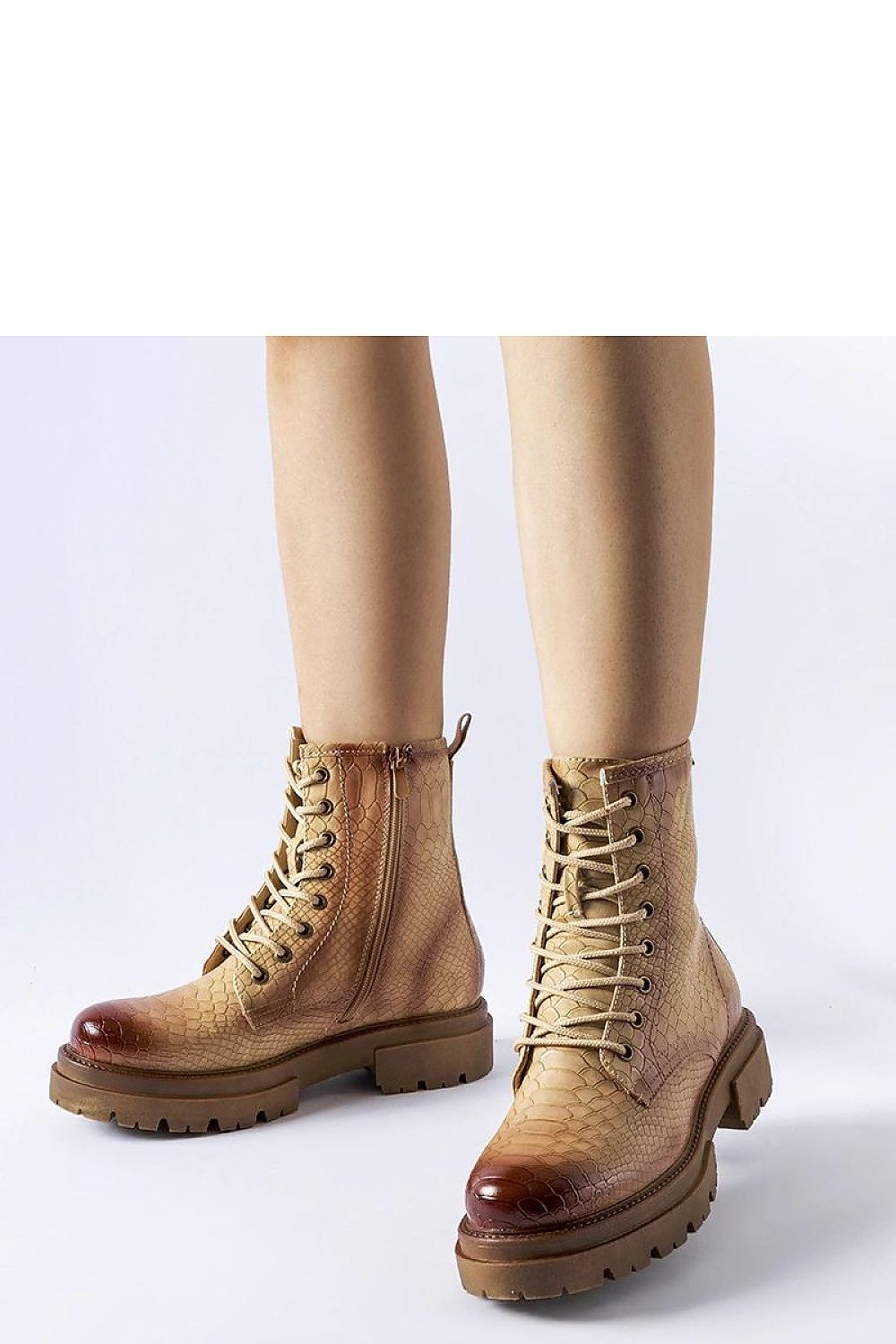  Bottes trappeur model 205846 Solea 