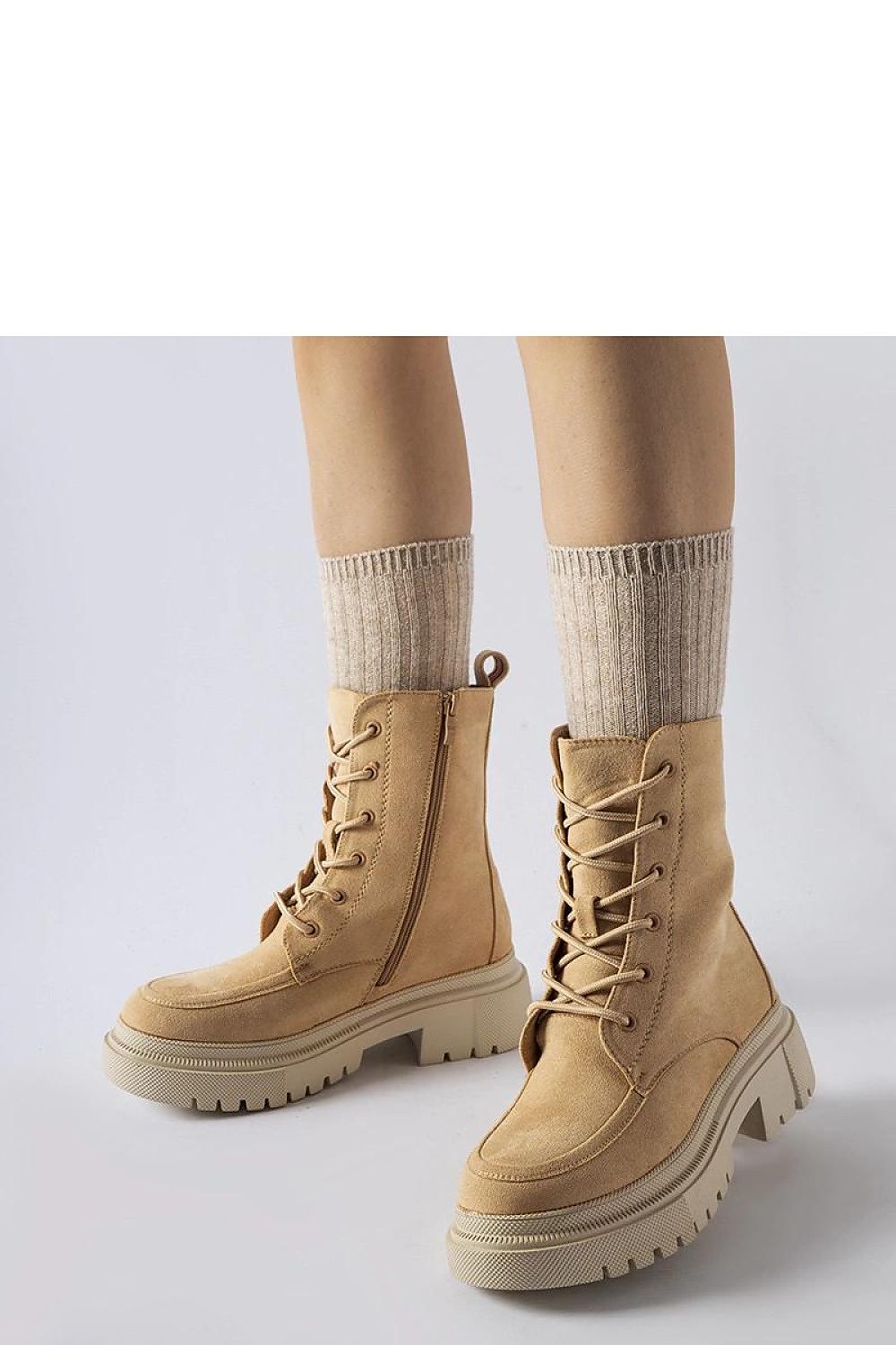  Bottes model 205847 Solea 