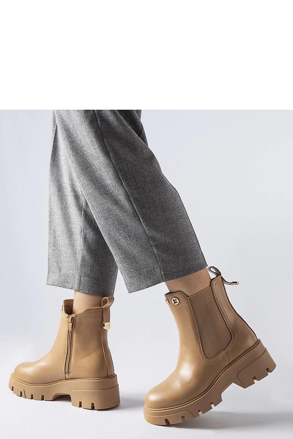  Bottes model 205850 Solea 