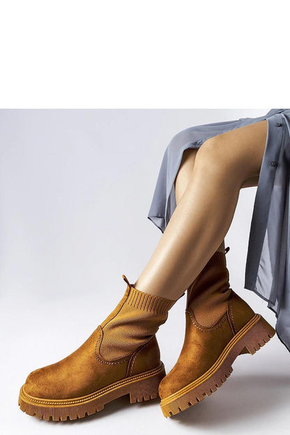  Bottes model 205860 Solea 