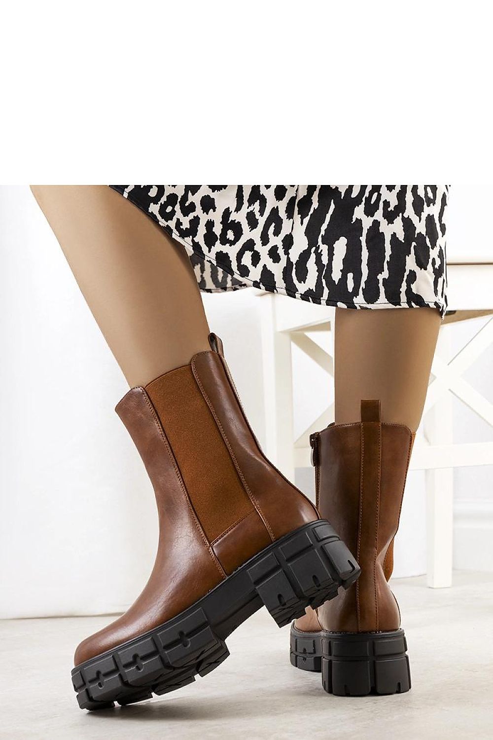  Bottes model 205894 Solea 