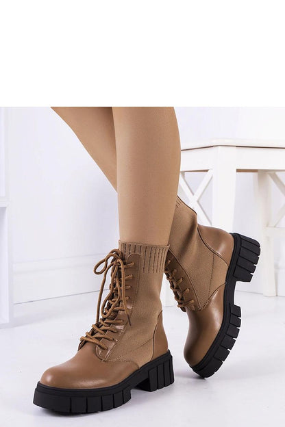  Bottes model 205896 Solea 