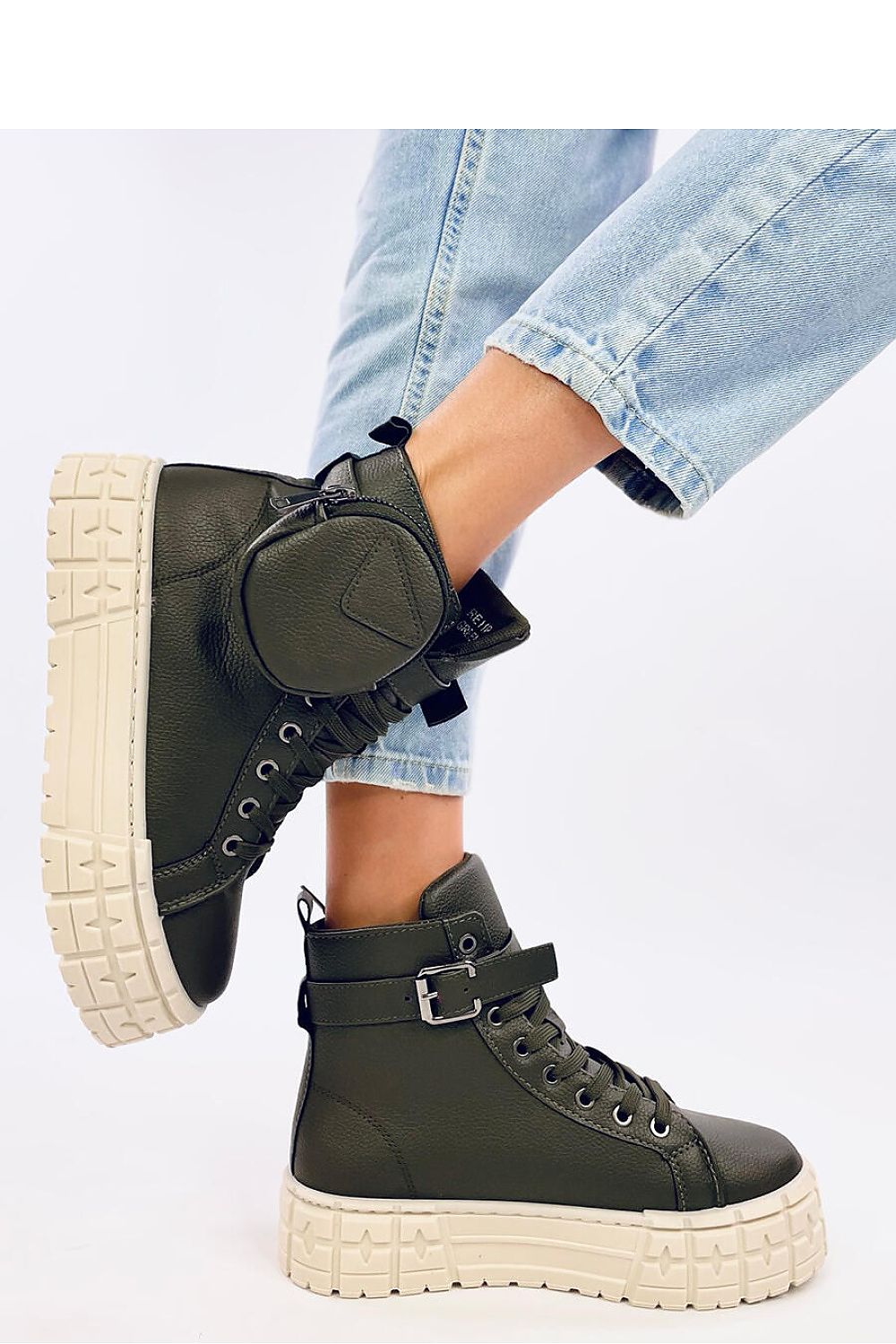  Baskets model 206199 Inello 