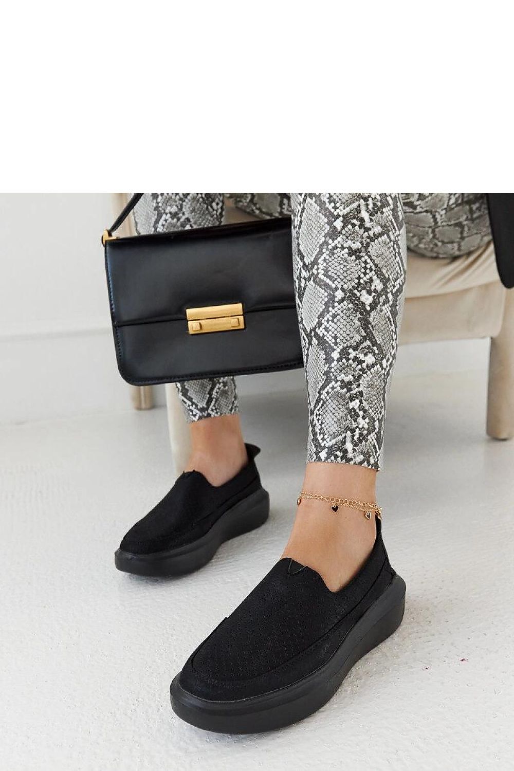  Chaussures Basses model 206474 Solea 