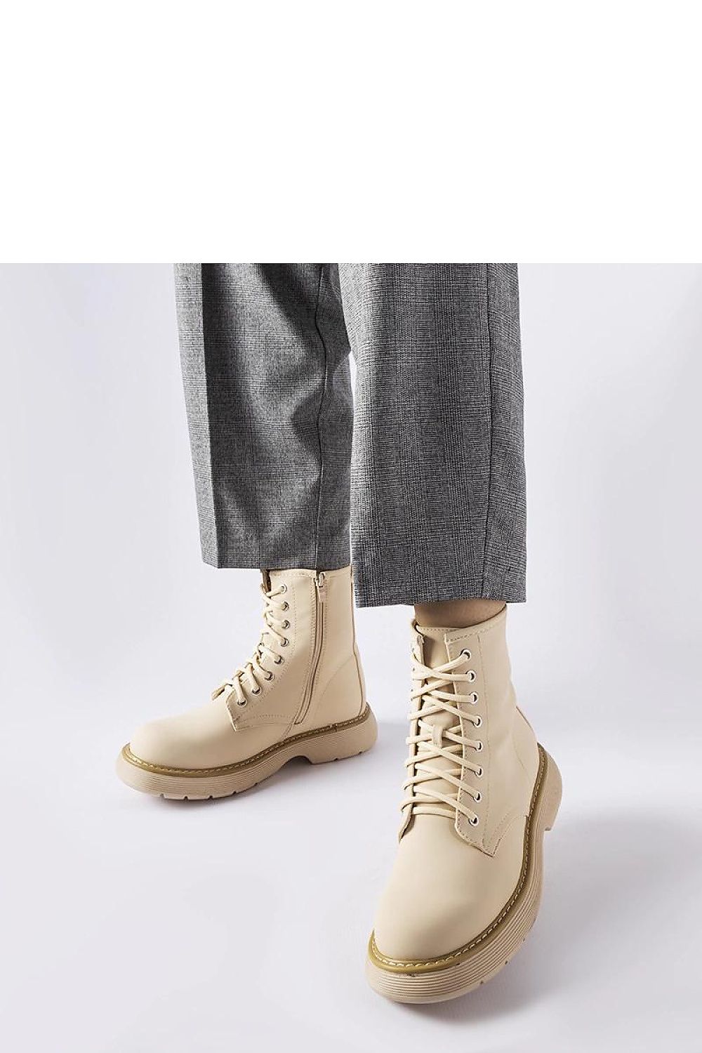  Bottes trappeur model 206543 Solea 