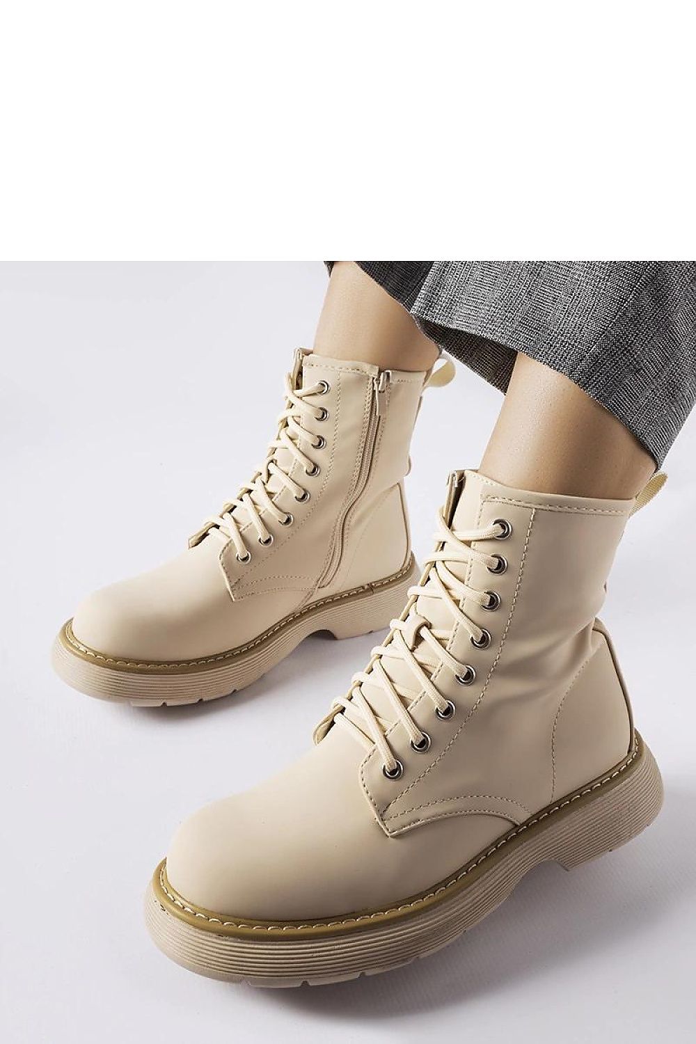  Bottes trappeur model 206543 Solea 