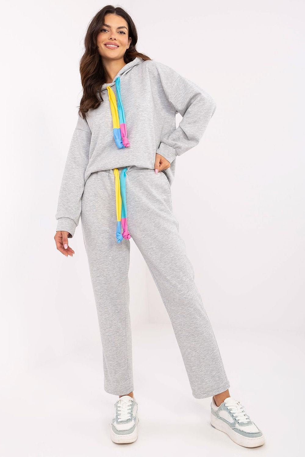  L`ensemble model 206960 Italy Moda 