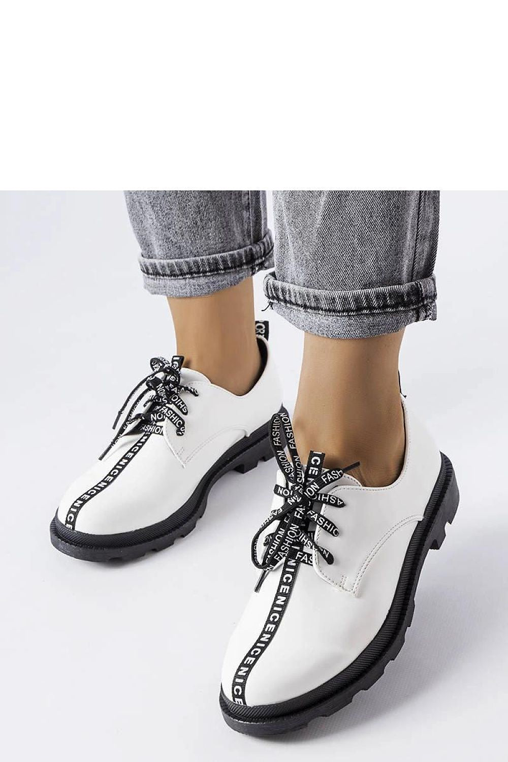  Chaussures Basses model 207078 Solea 