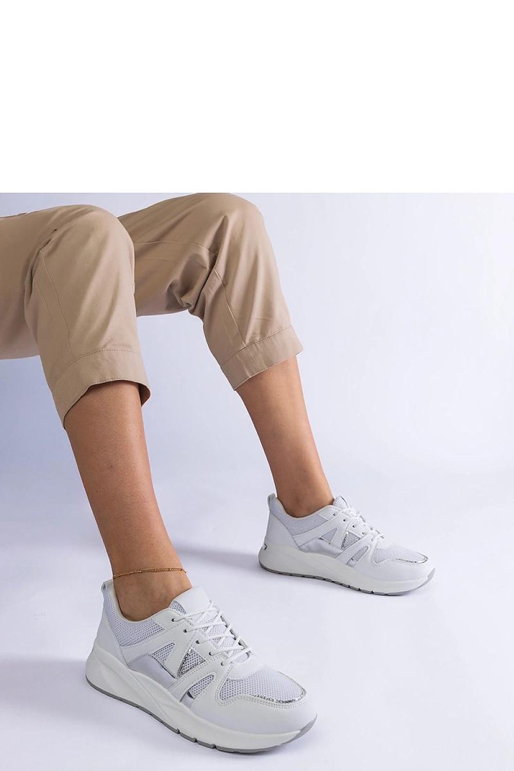  Baskets model 207121 Solea 