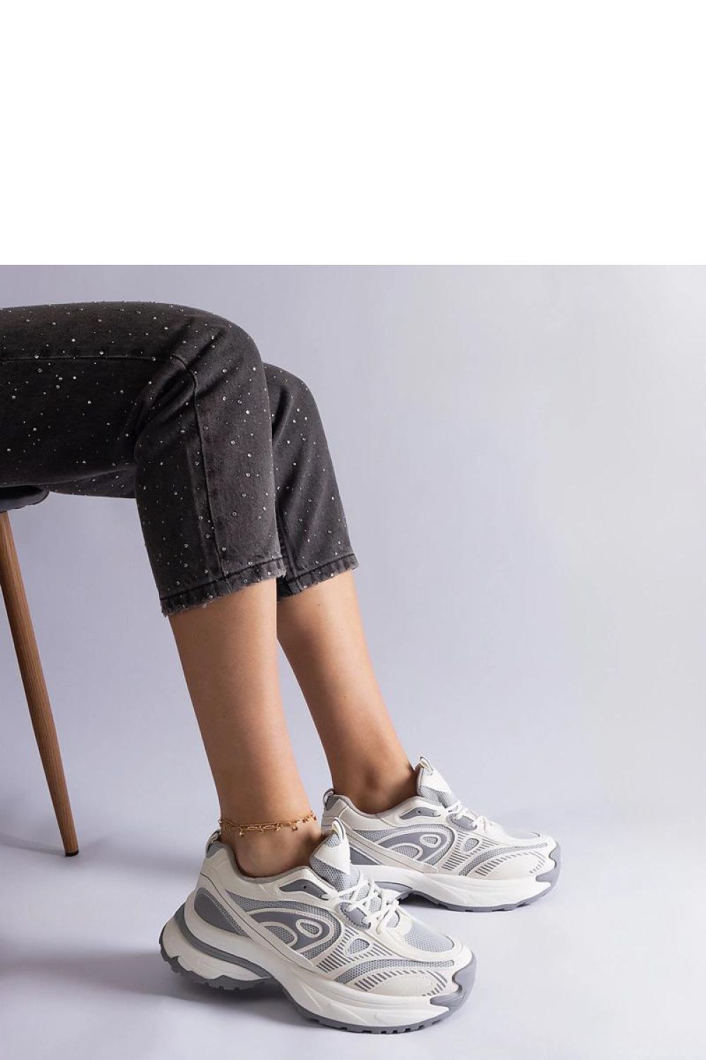  Baskets model 207169 Solea 