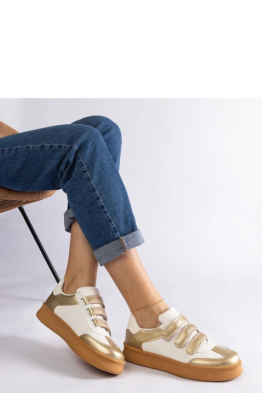  Baskets model 207186 Solea 