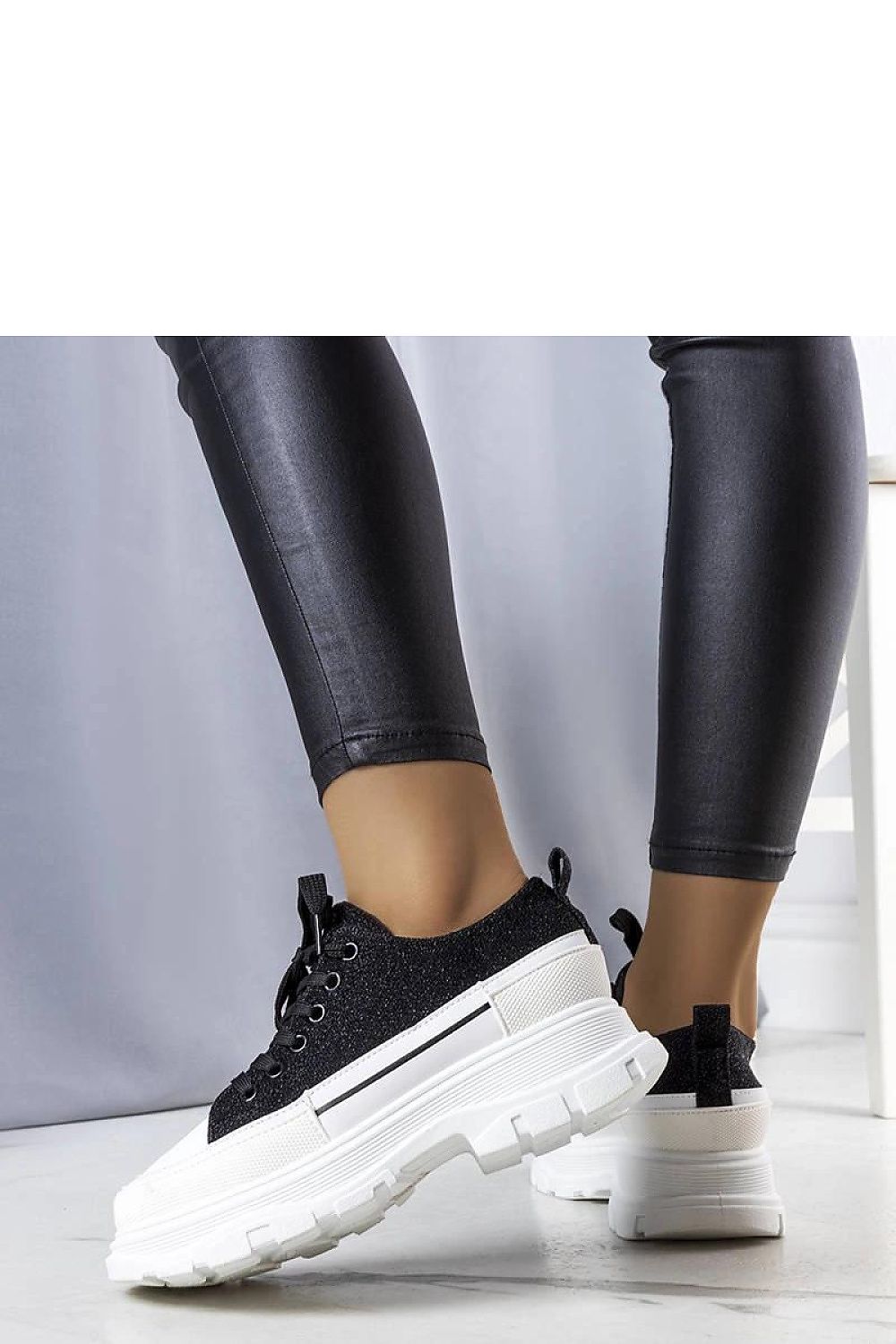  Baskets model 207195 Solea 