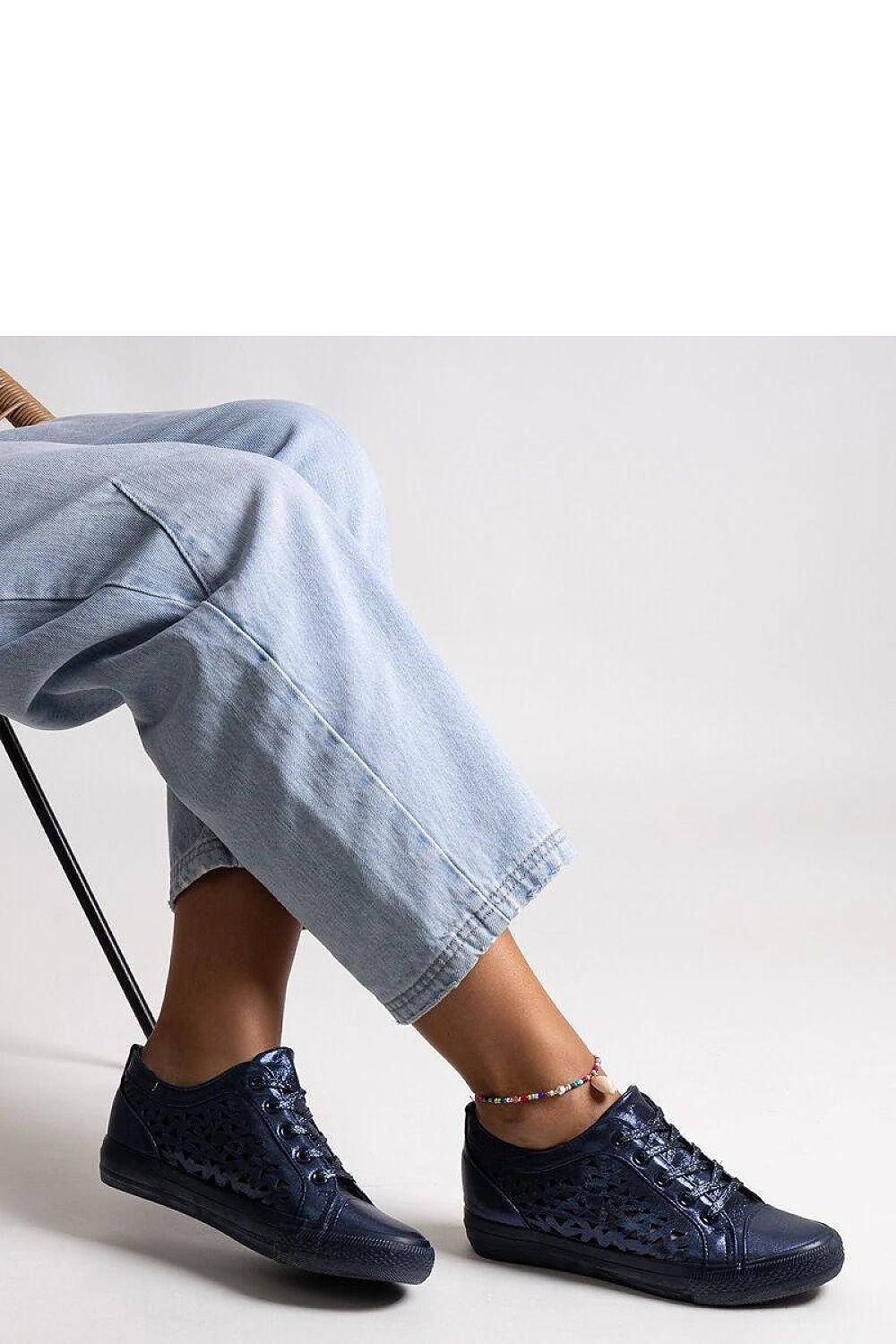  Baskets model 207237 Solea 