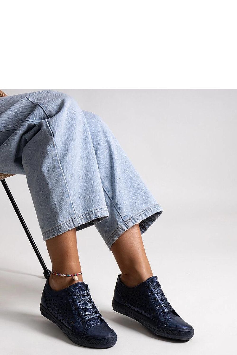  Baskets model 207237 Solea 