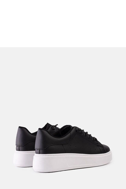  Baskets model 207255 Solea 