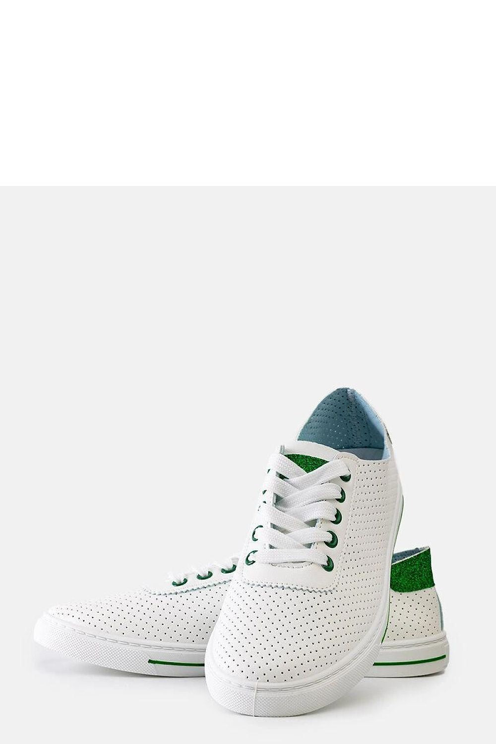  Baskets model 207258 Solea 