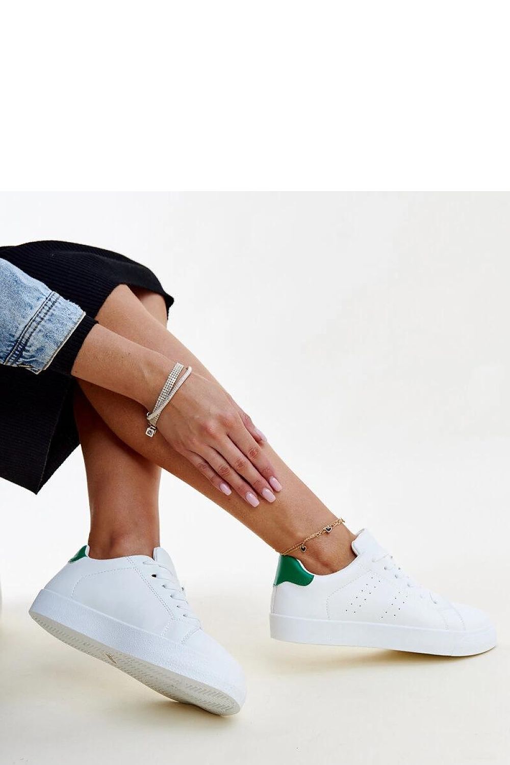  Baskets model 207289 Solea 