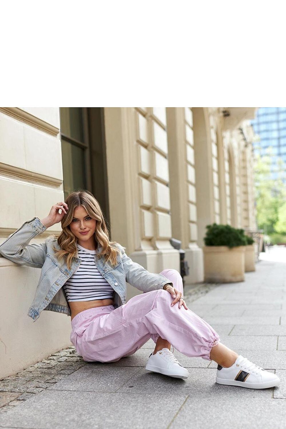  Baskets model 207302 Solea 