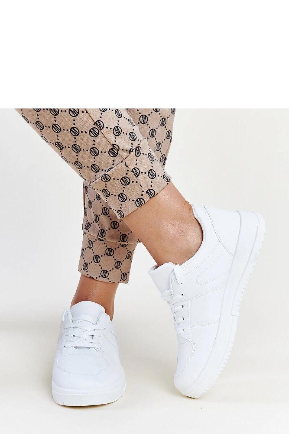  Baskets model 207309 Solea 