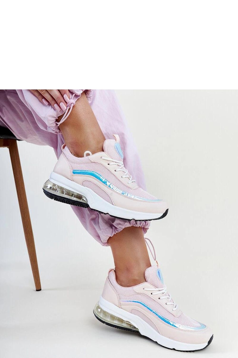  Baskets model 207333 Solea 