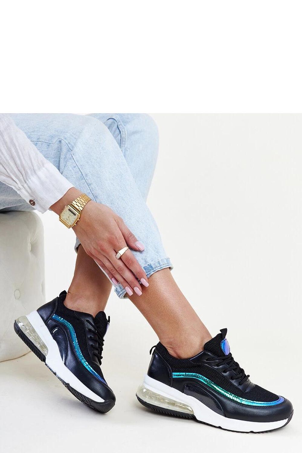  Baskets model 207335 Solea 