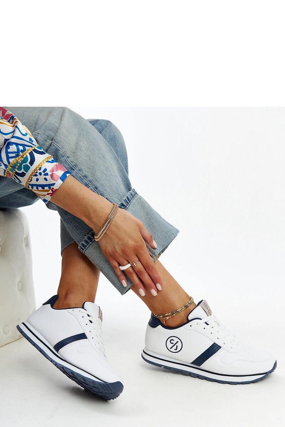  Baskets model 207347 Solea 