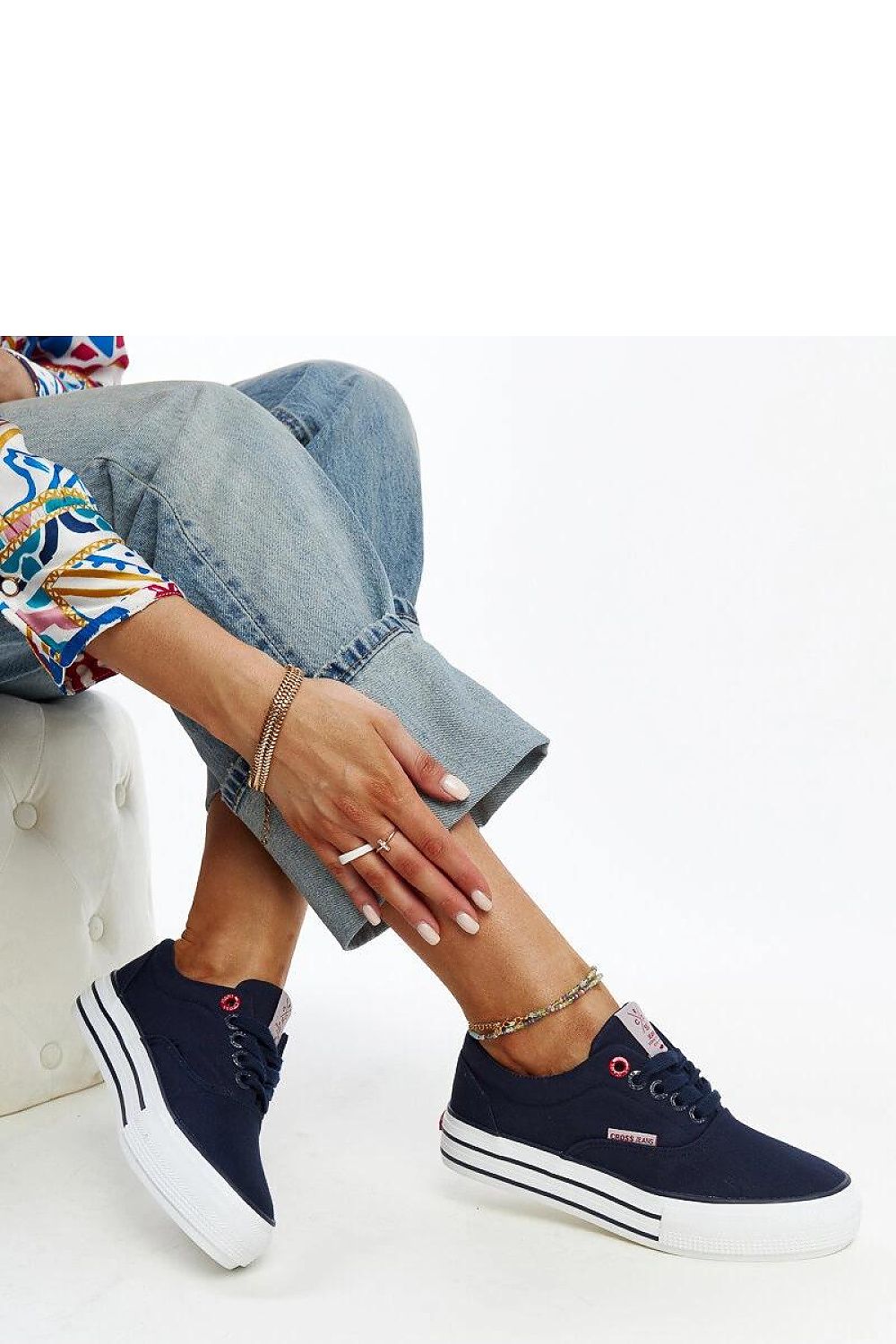  Baskets model 207354 Solea 