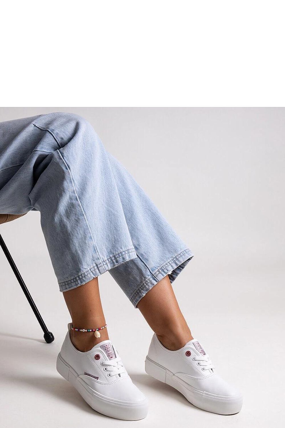  Baskets model 207356 Solea 