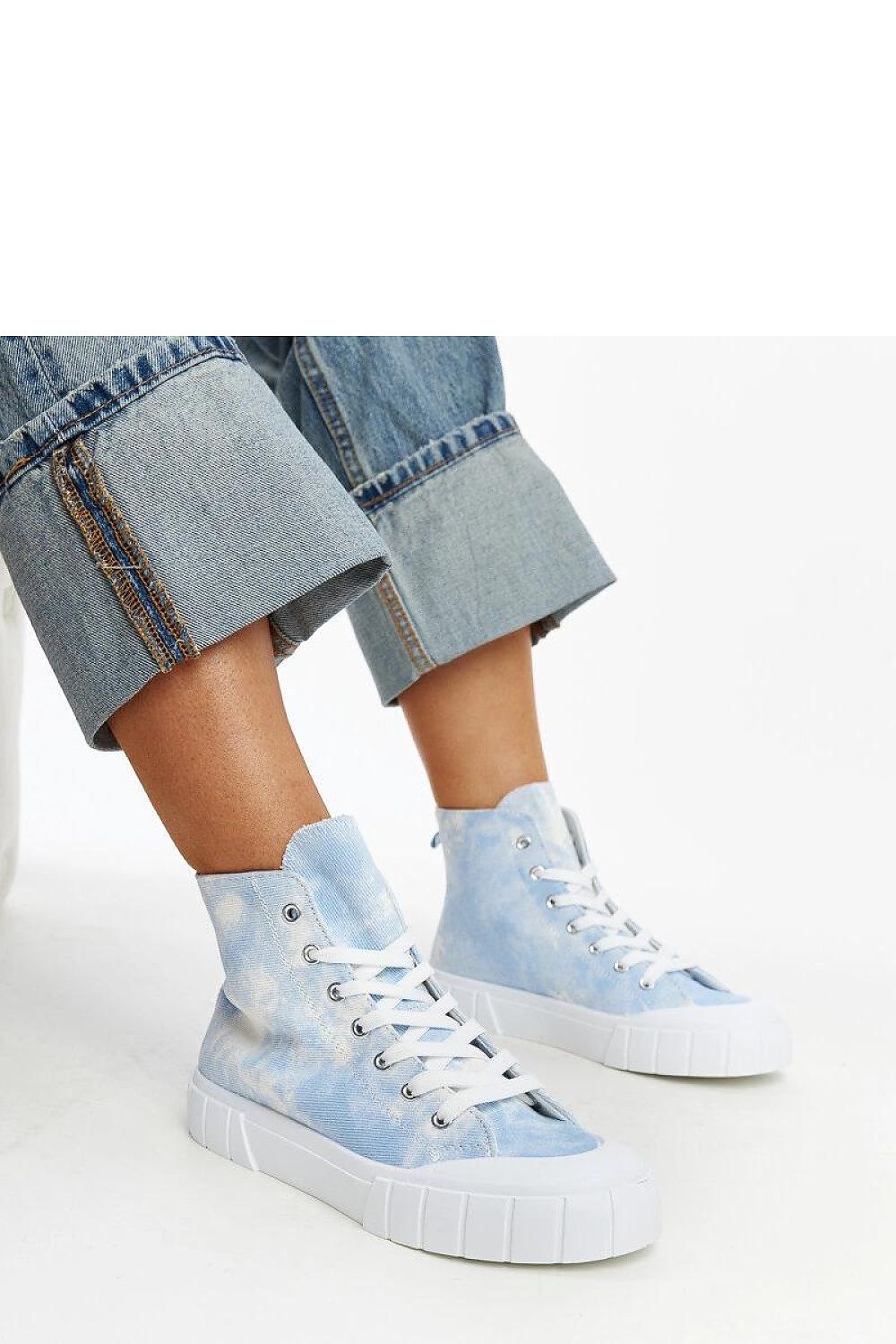  Baskets model 207368 Solea 