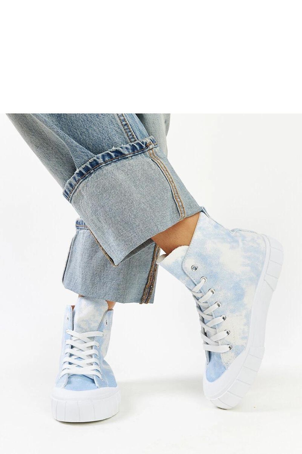  Baskets model 207368 Solea 