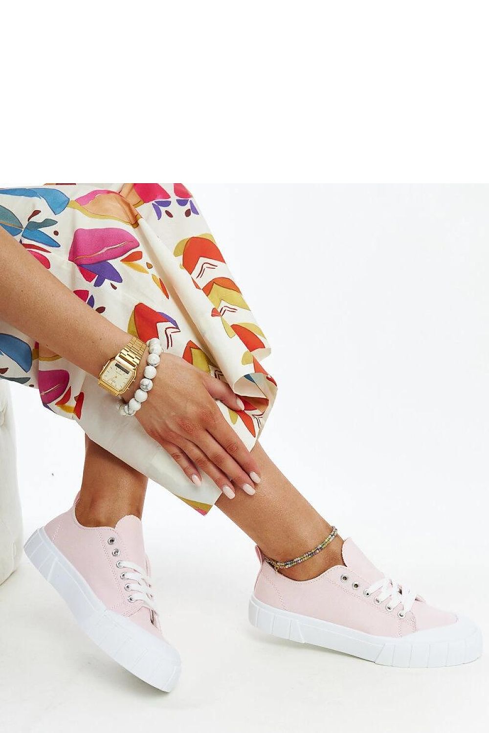  Baskets model 207371 Solea 