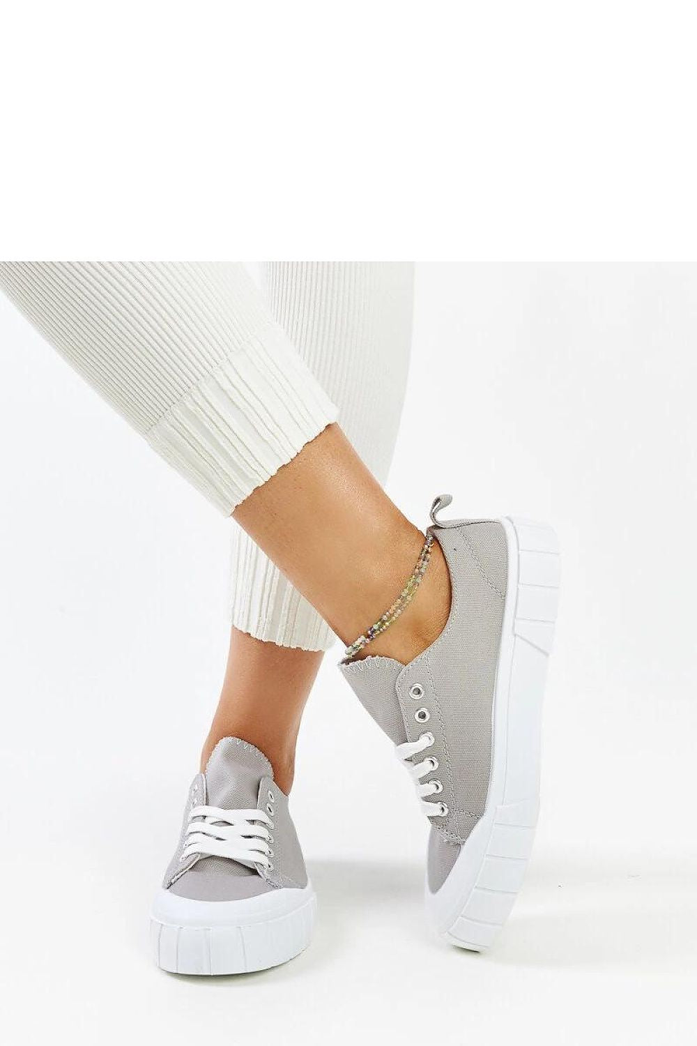  Baskets model 207374 Solea 