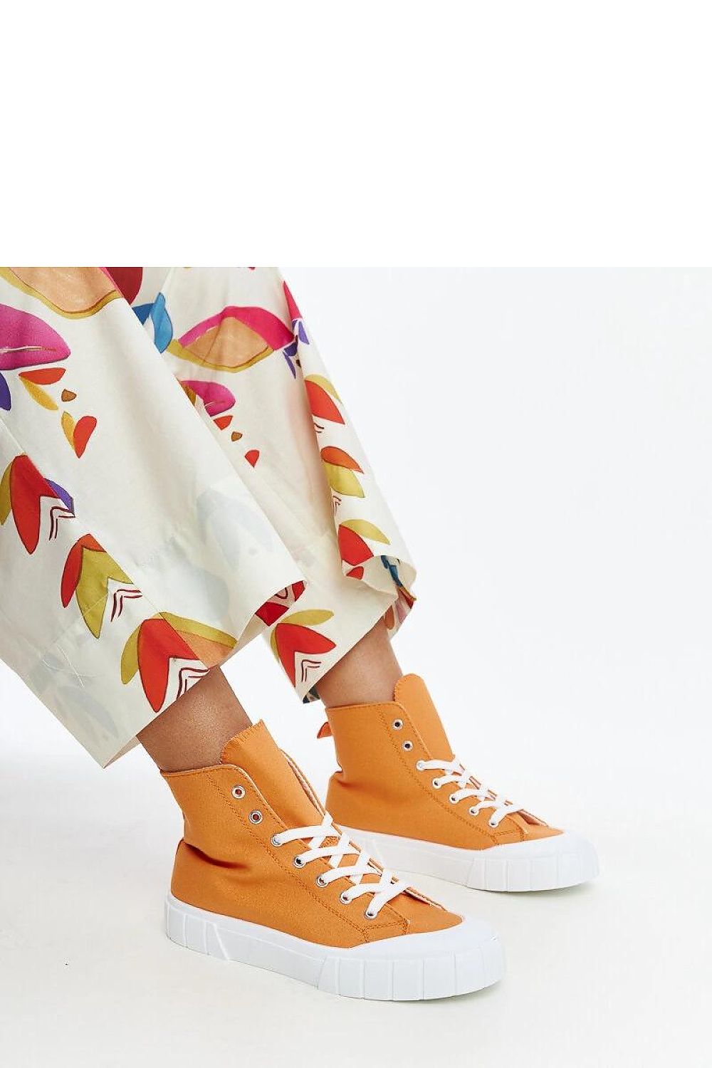  Baskets model 207377 Solea 