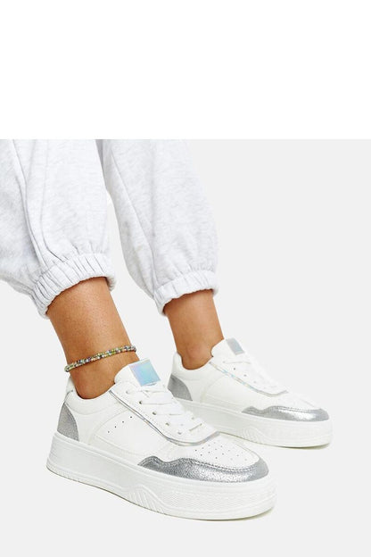  Baskets model 207411 Solea 