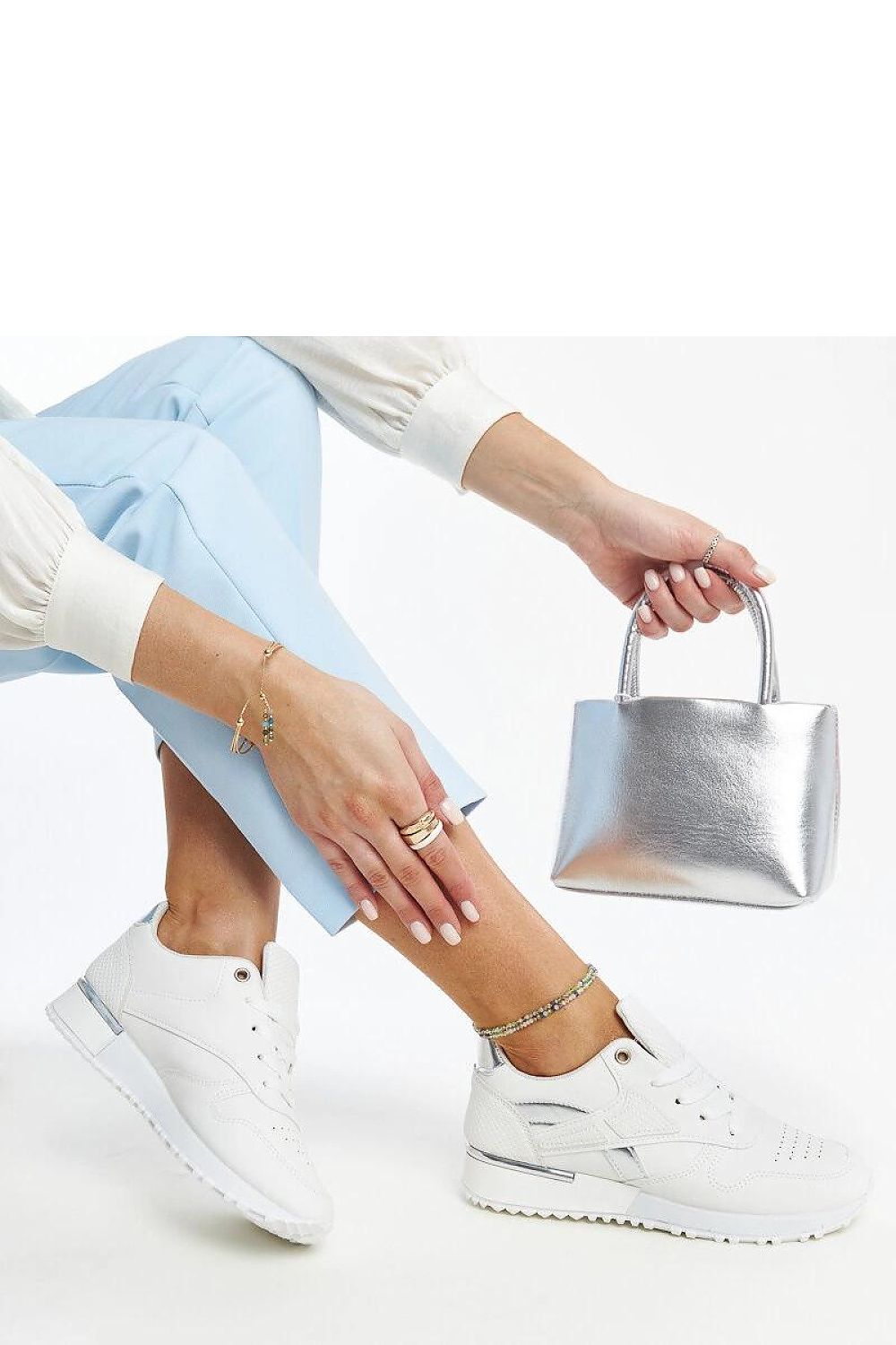  Baskets model 207413 Solea 