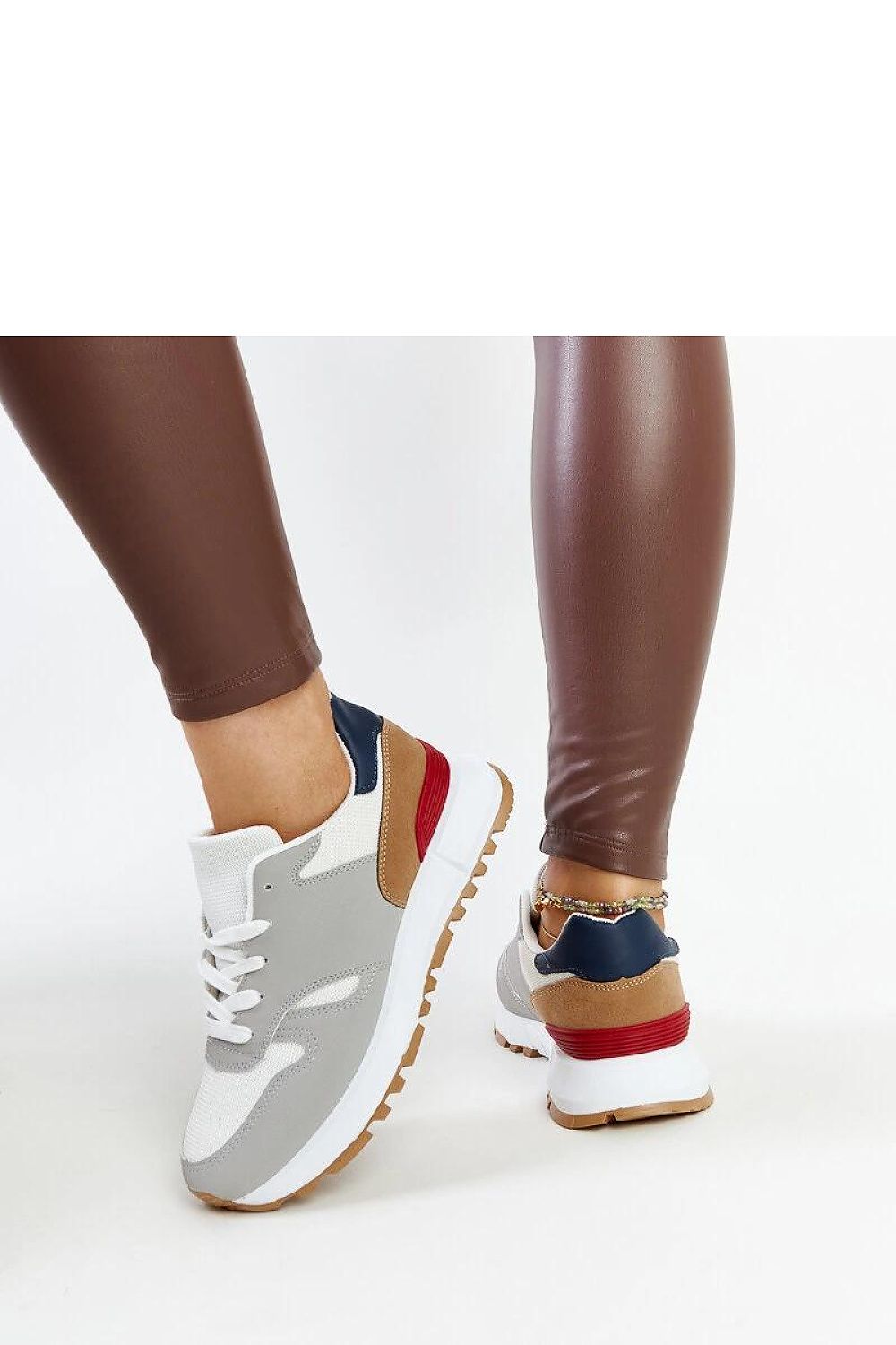  Baskets model 207494 Solea 