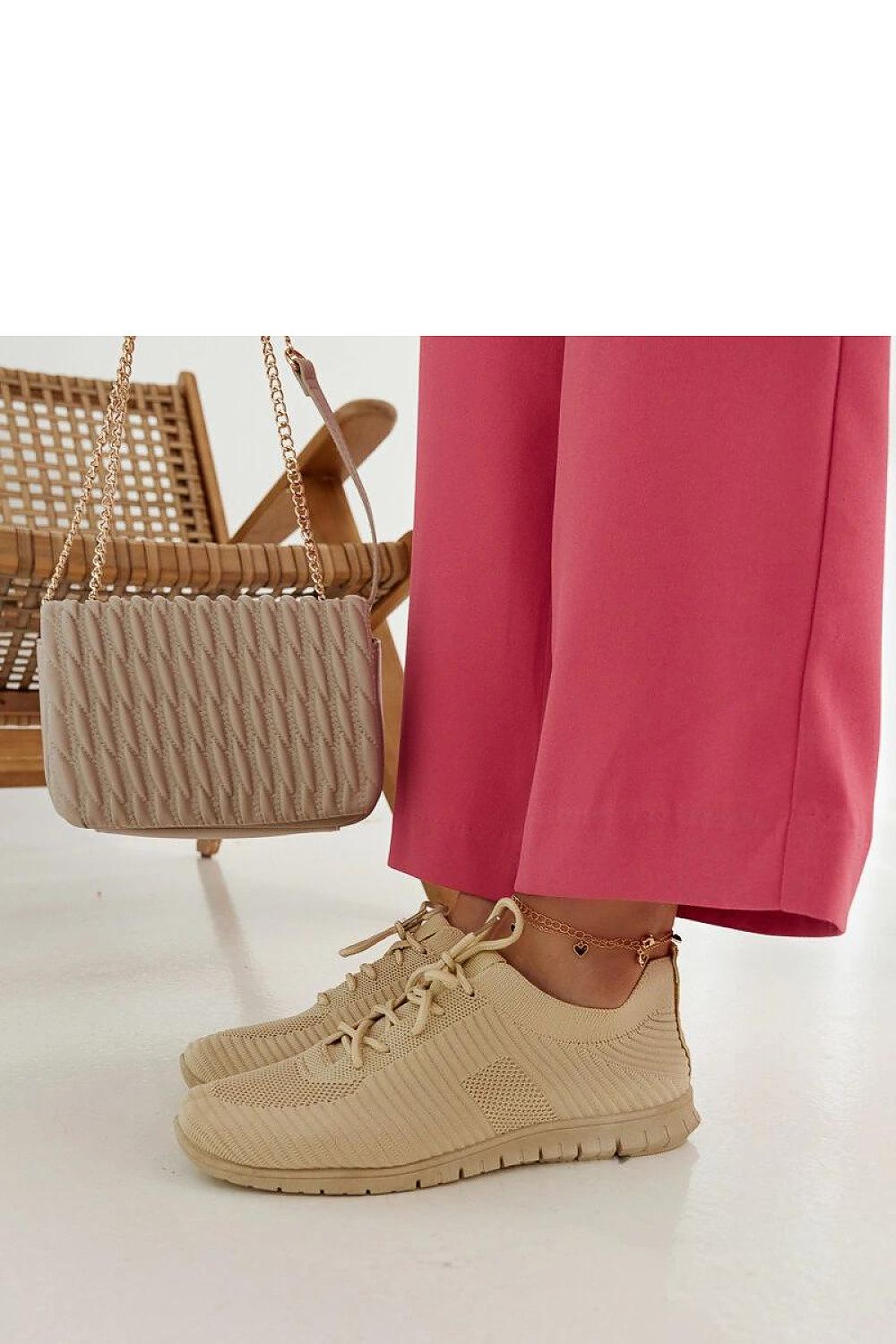  Baskets model 207531 Solea 