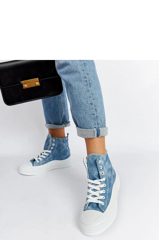 Baskets model 207542 Solea