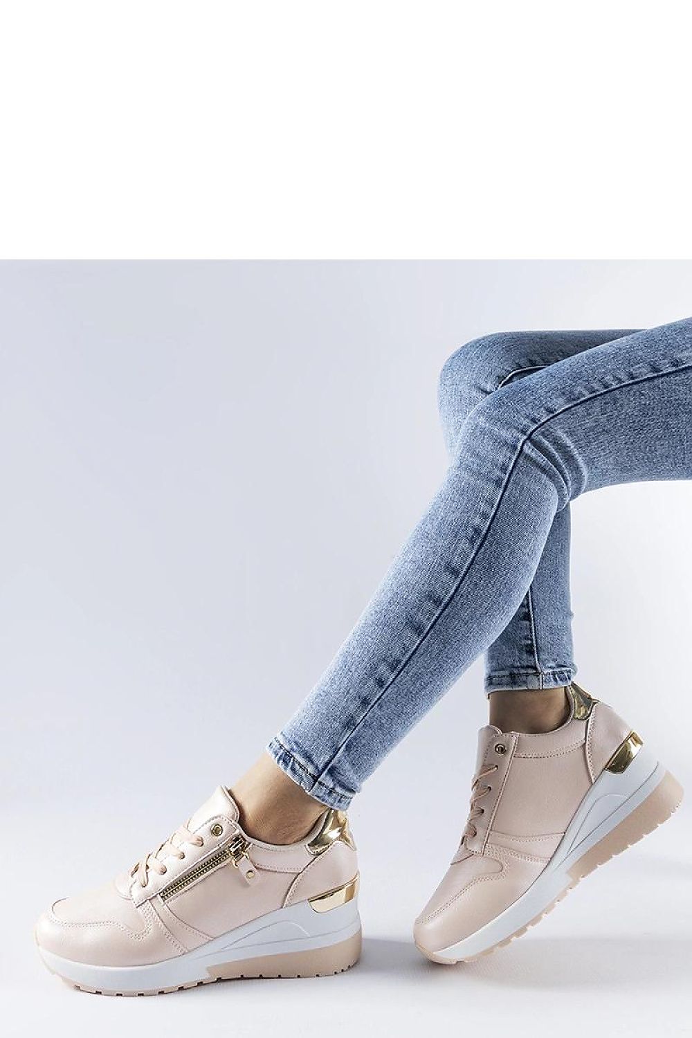  Baskets model 207582 Solea 