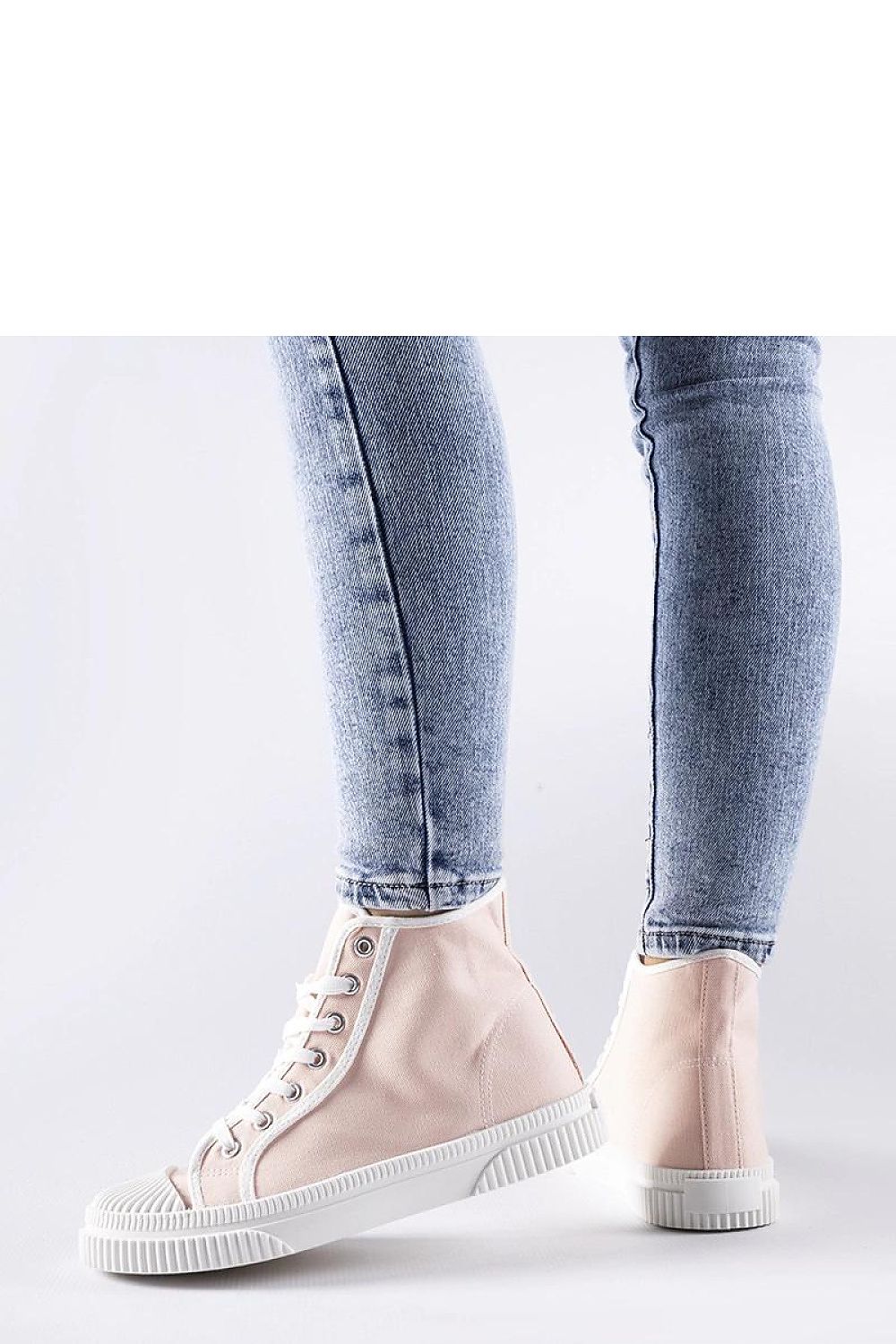  Baskets model 207596 Solea 