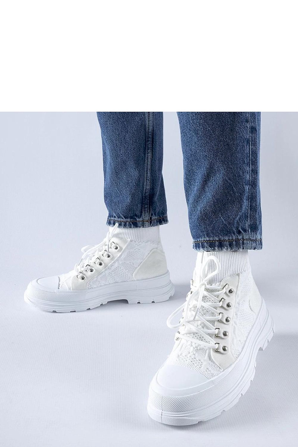  Baskets model 207610 Solea 