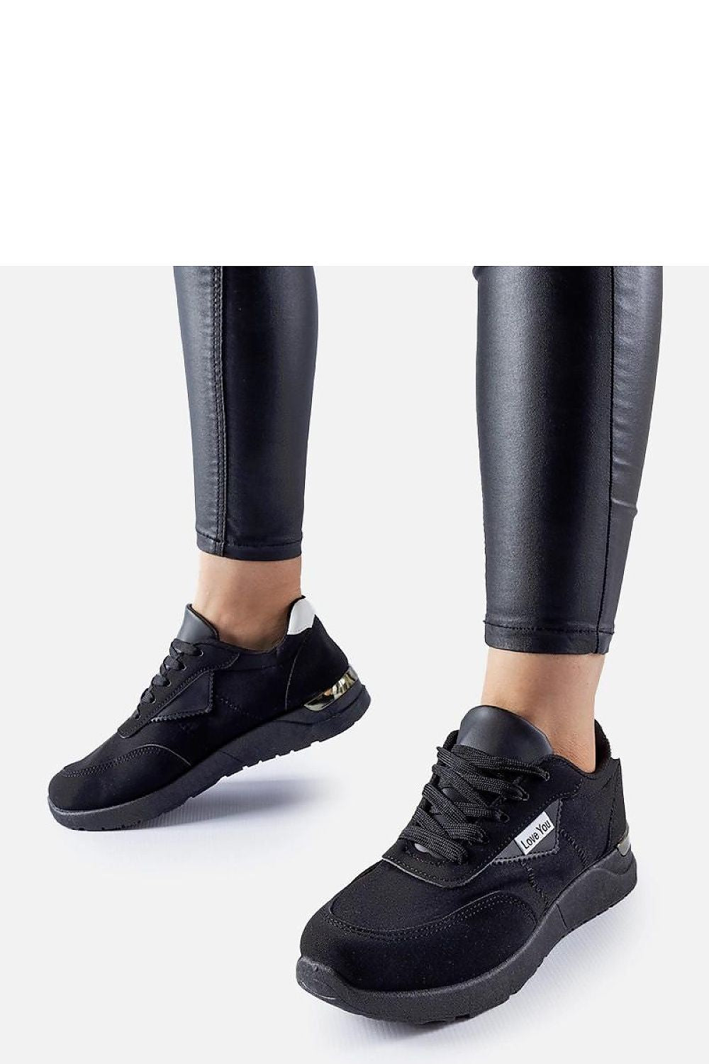  Baskets model 207634 Solea 