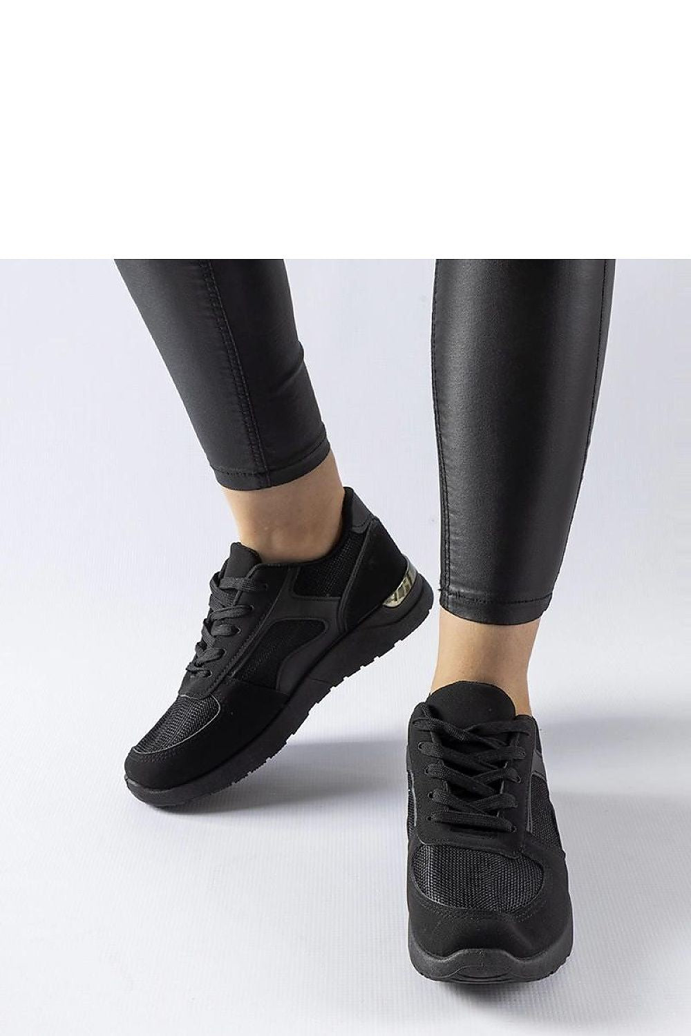  Baskets model 207638 Solea 